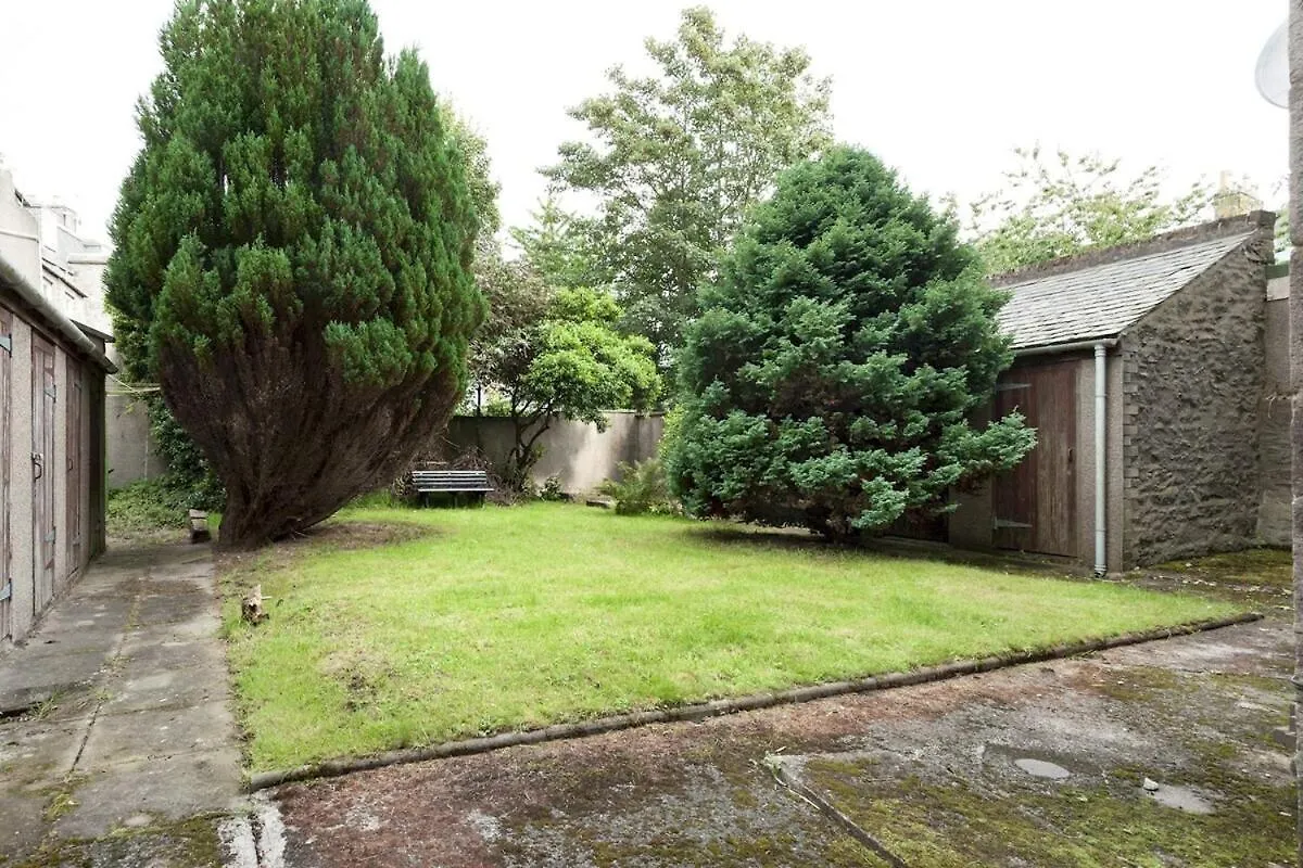 Esslemont Pad Daire Aberdeen